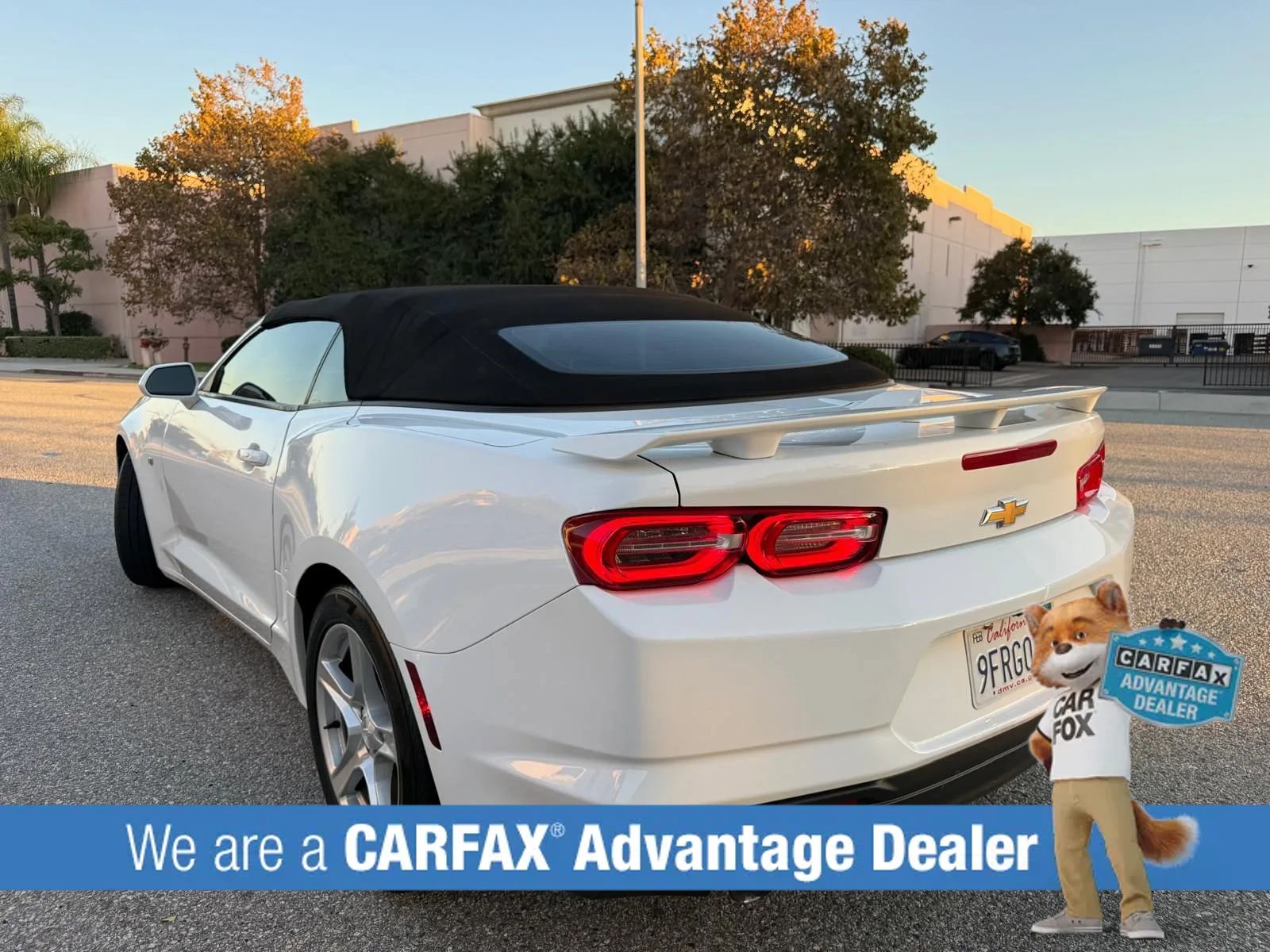 Used 2020 Chevrolet Camaro LT RWD image 3