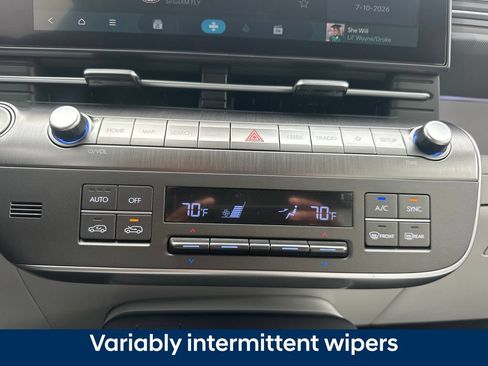 New 2026 Hyundai Kona SEL Premium FWD image 24