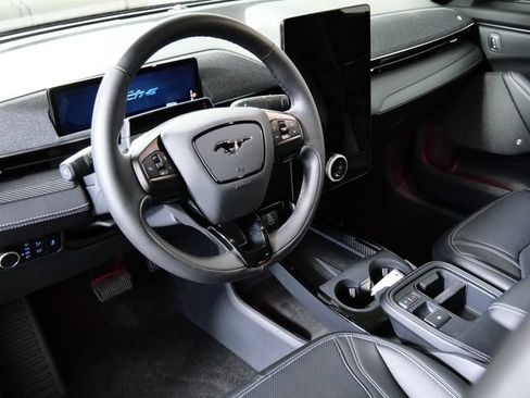 Certified 2025 Ford Mustang Mach-E Premium RWD image 3