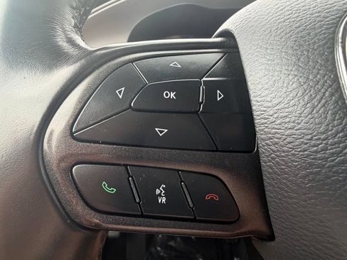 Used 2023 Dodge Charger SXT RWD image 24