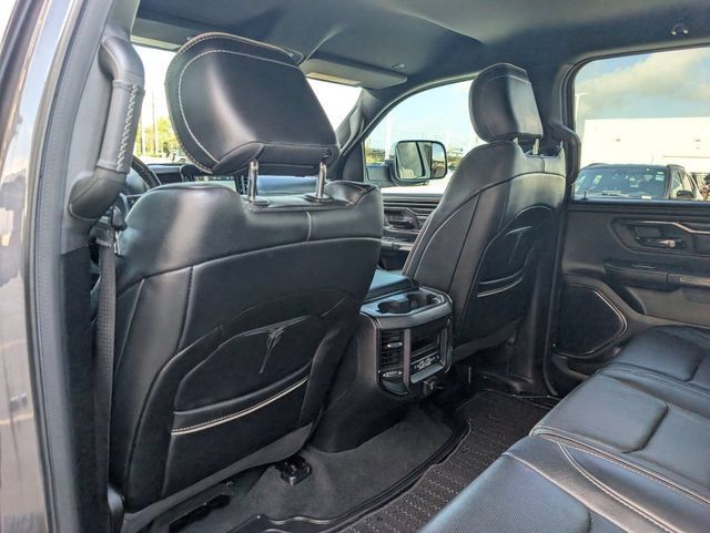 Used 2022 RAM 1500 Limited AWD/4WD image 25