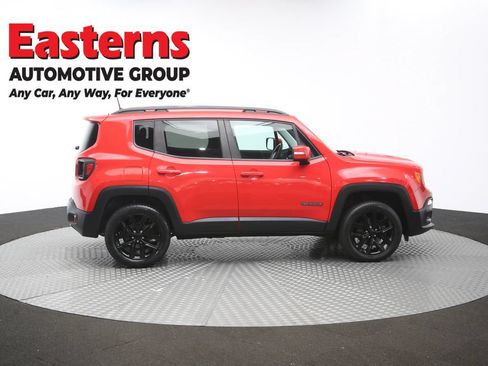 Used 2018 Jeep Renegade Altitude AWD/4WD image 45
