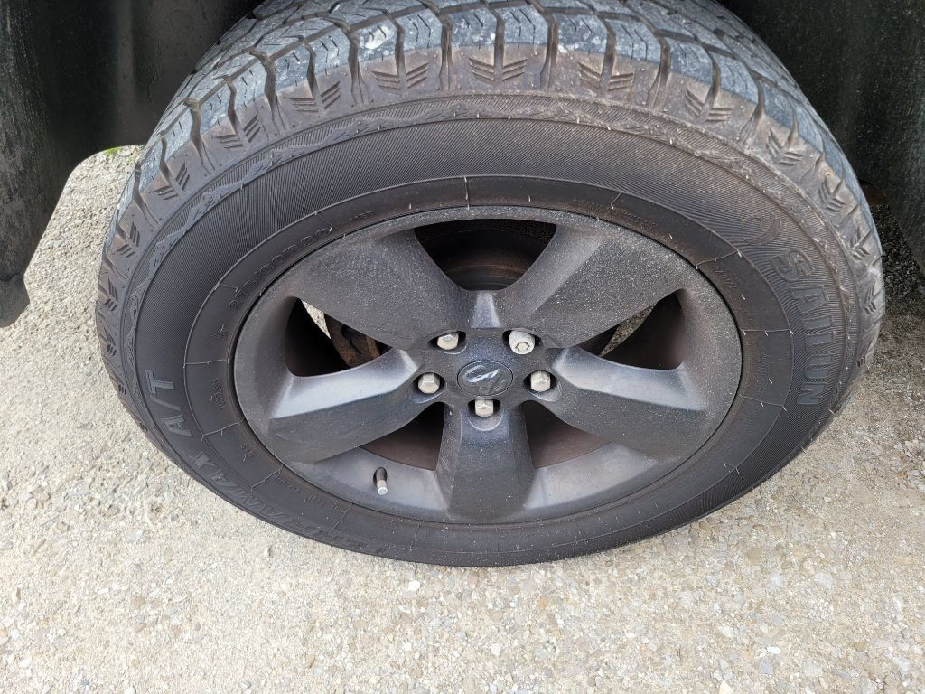 Used 2019 RAM 1500 Express w/ Wheel & Sound Group AWD/4WD image 5