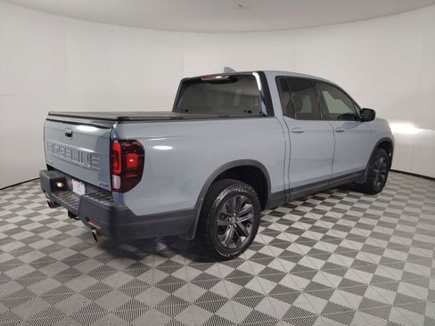 Certified 2024 Honda Ridgeline Sport image 9
