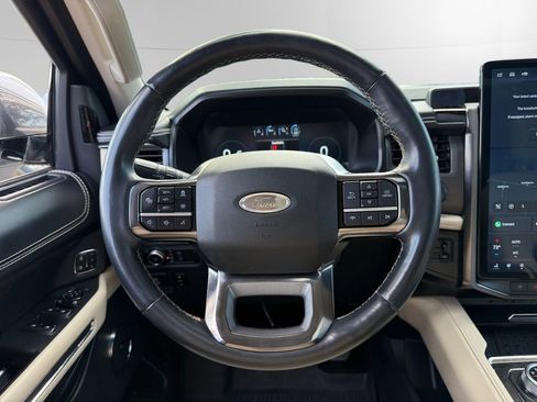 Certified 2022 Ford Expedition Max Platinum image 12