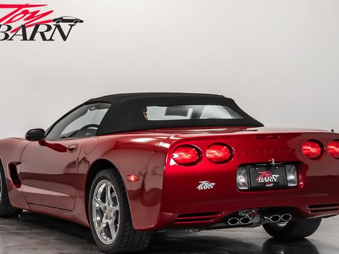 Used 2001 Chevrolet Corvette Convertible w/ Preferred Equipment Group2 image 11