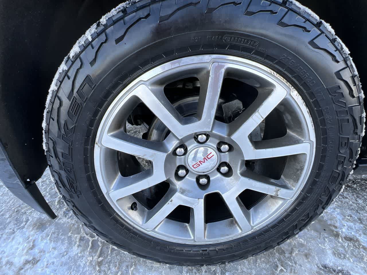 Used 2016 GMC Yukon XL Denali w/ Open Road Package AWD/4WD image 2