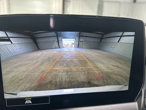 Used 2023 Chevrolet Blazer RS w/ Enhanced Convenience Package image 21