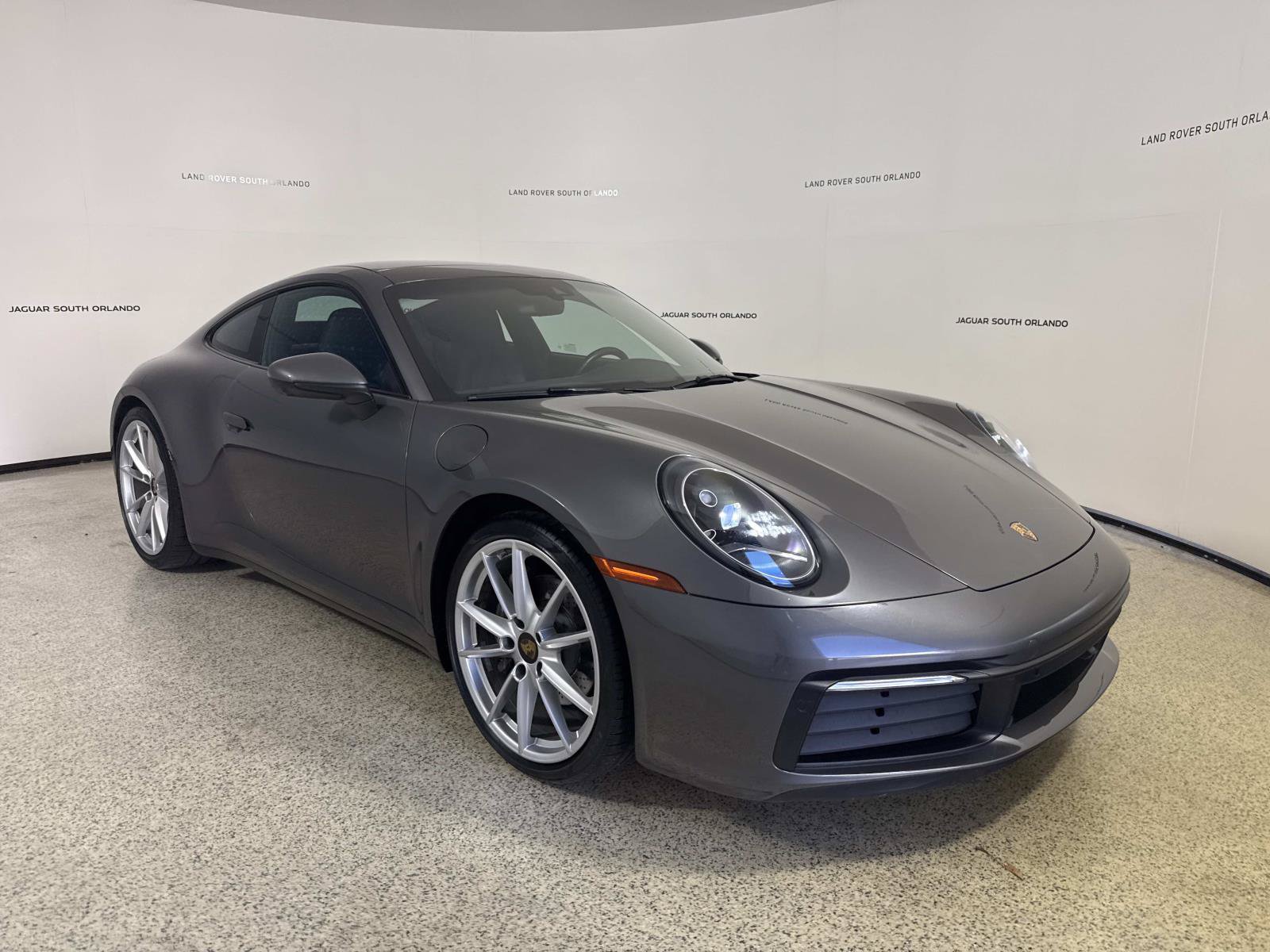 Used 2023 Porsche 911 Carrera w/ Premium Package RWD image 7