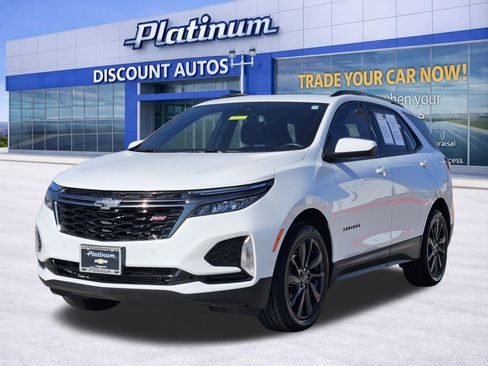 Certified 2022 Chevrolet Equinox RS image 2