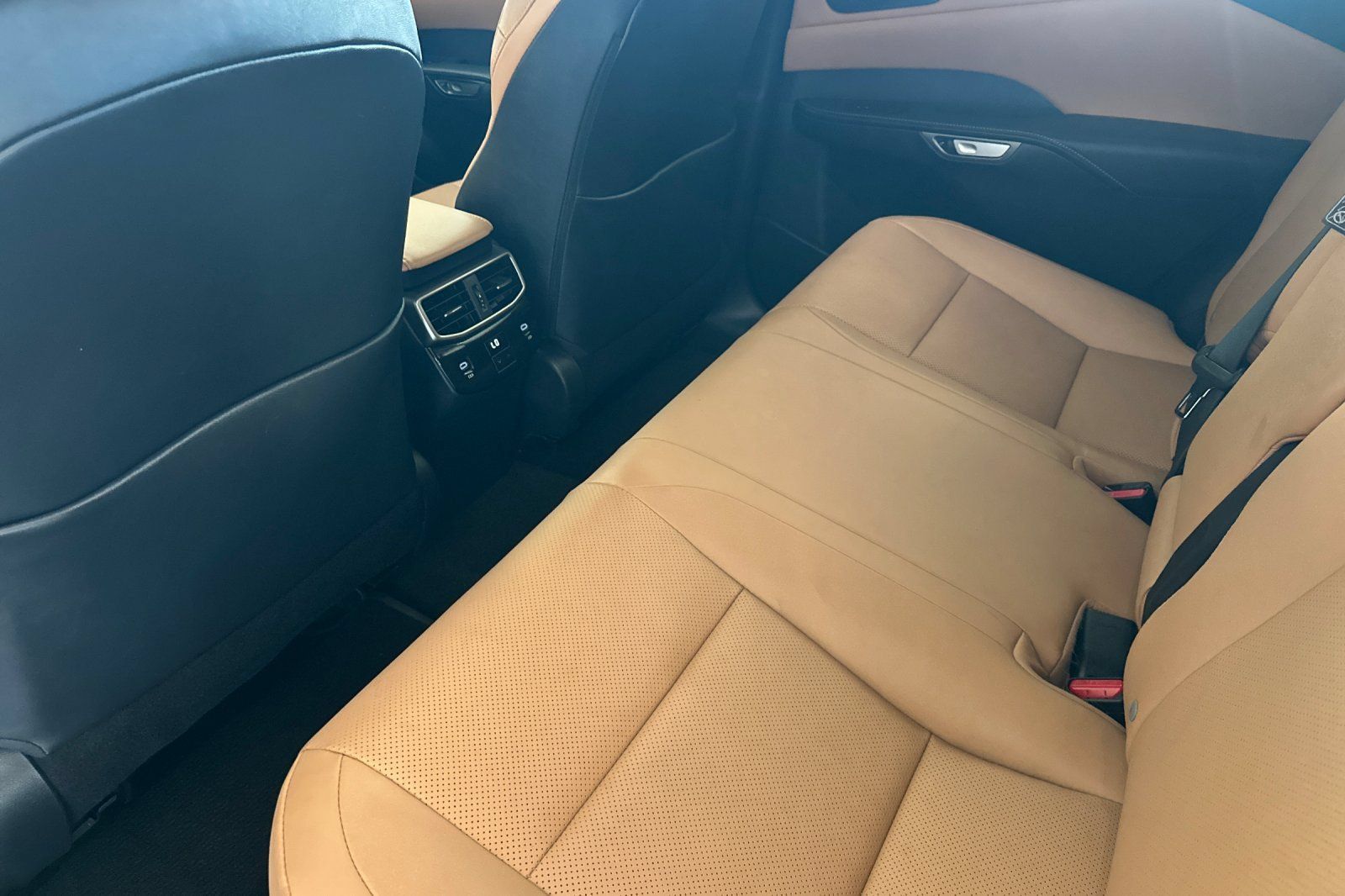 Certified 2024 Lexus RX 350h w/ Convenience Package AWD/4WD image 9