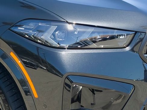 New 2026 BMW X5 M Competition w/ Executive Package AWD/4WD image 5
