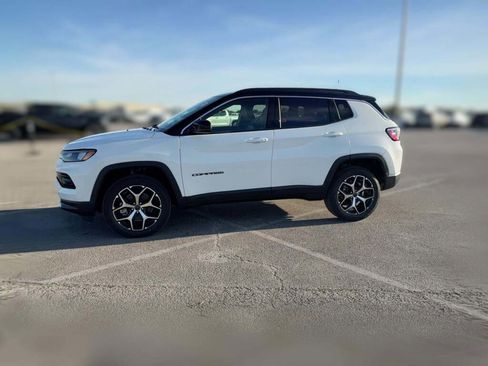 New 2026 Jeep Compass Limited image 5