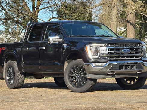 Used 2021 Ford F150 Lariat w/ Equipment Group 502A High image 2