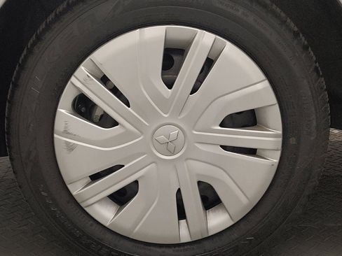 Used 2024 Mitsubishi Mirage ES image 31