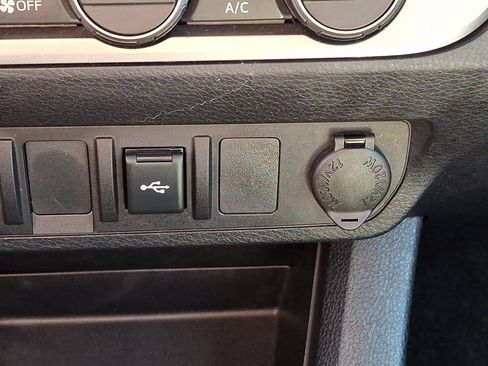 Used 2023 Toyota Tacoma SR AWD/4WD image 23