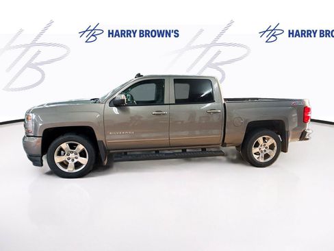 Used 2017 Chevrolet Silverado 1500 LT w/ All Star Edition AWD/4WD image 8