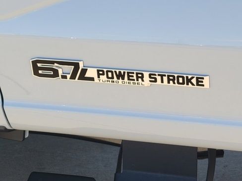 New 2026 Ford F250 Lariat w/ Black Appearance Package image 13