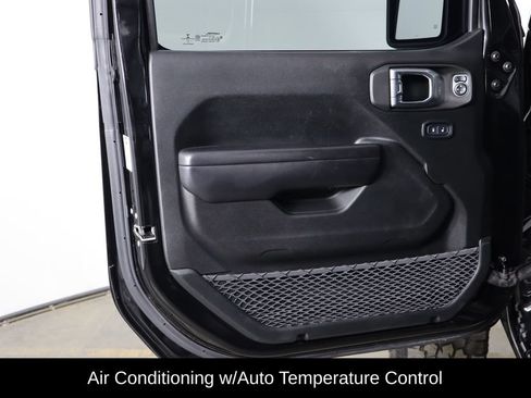 Used 2021 Jeep Wrangler Unlimited Sport AWD/4WD image 19