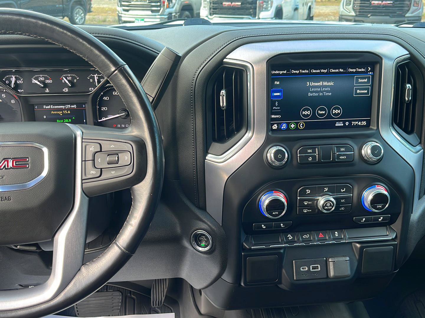 Used 2022 GMC Sierra 1500 SLE AWD/4WD image 19