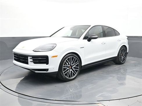 New 2026 Porsche Cayenne E-Hybrid Coupe image 1