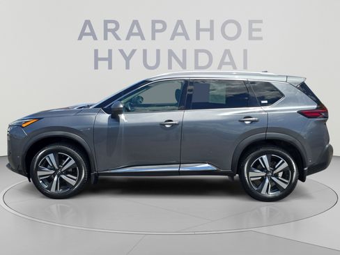 Used 2022 Nissan Rogue SL w/ SL Premium Package AWD/4WD image 2