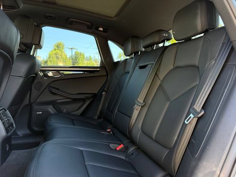 Used 2026 Porsche Macan S AWD/4WD image 29