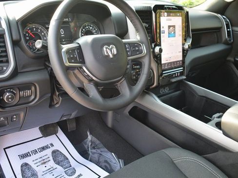 Used 2025 RAM 1500 Big Horn image 10