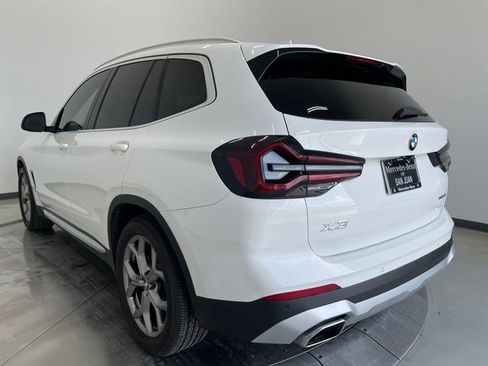 Used 2022 BMW X3 sDrive30i w/ Premium Package 2 (ZPA) RWD image 9
