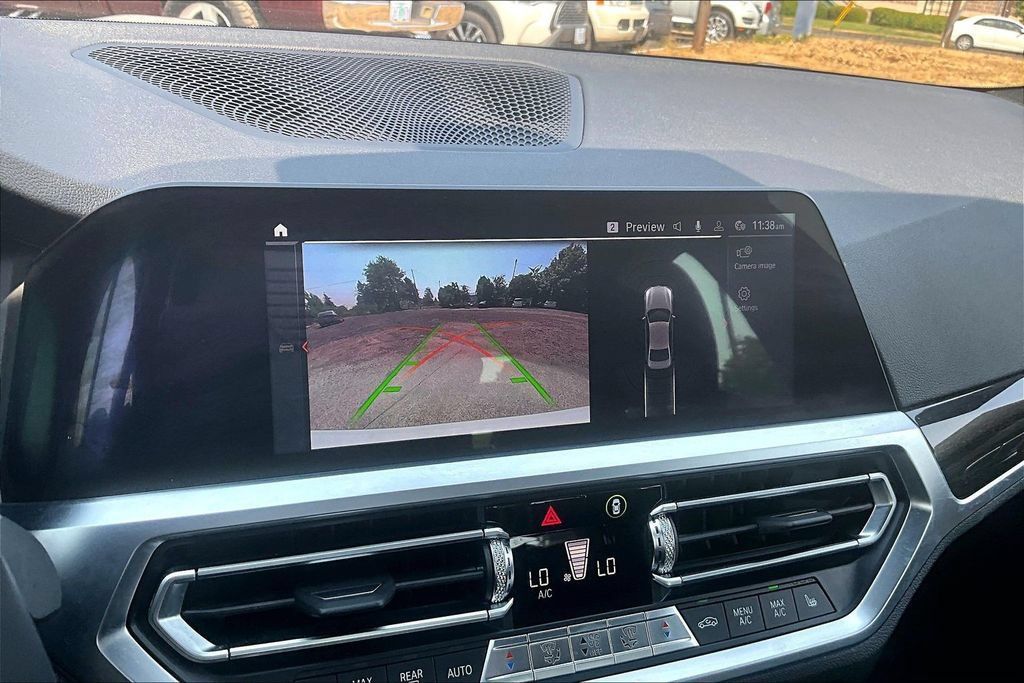 Used 2020 BMW 330i Sedan w/ Premium Package RWD image 28