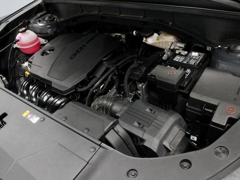 Used 2024 Kia Sorento S FWD image 19