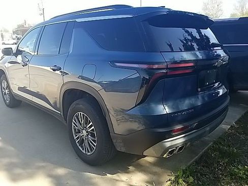 Certified 2025 Chevrolet Traverse LT image 20