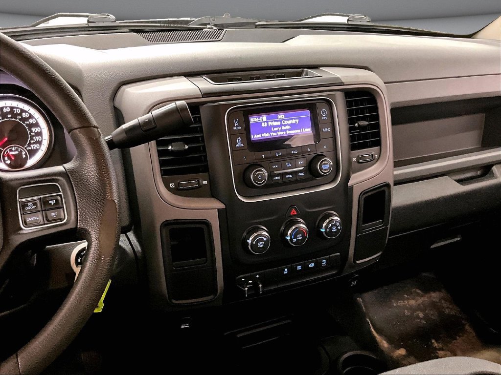 Used 2017 RAM 2500 Tradesman w/ Chrome Appearance Group AWD/4WD image 10