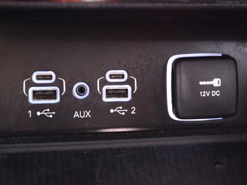 Used 2021 Jeep Grand Cherokee L Laredo w/ Luxury Tech Group I AWD/4WD image 28