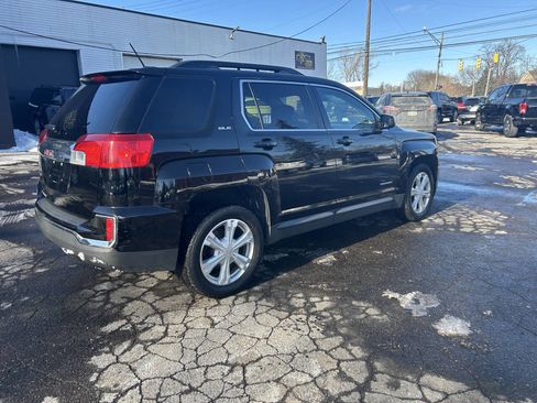 Used 2017 GMC Terrain SLE w/ Convenience Package image 3