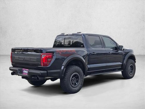 Used 2025 Ford F150 Raptor image 5