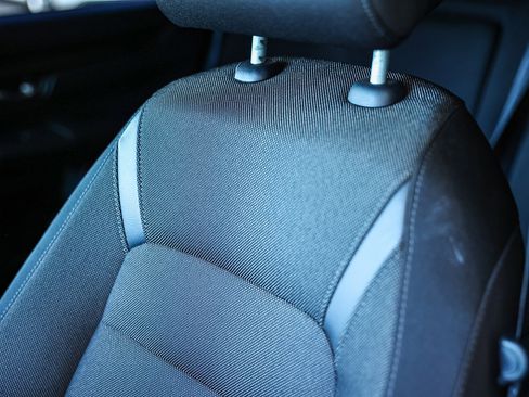 Used 2023 Honda CR-V EX image 31