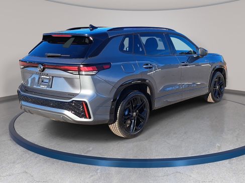 New 2026 Volkswagen Tiguan SE R-Line AWD/4WD image 5