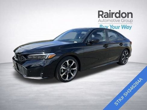 Used 2025 Honda Civic Sport image 3