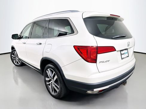 Used 2016 Honda Pilot Elite image 5