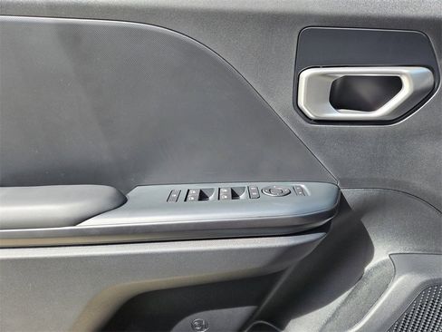 New 2026 Kia K4 LXS image 16