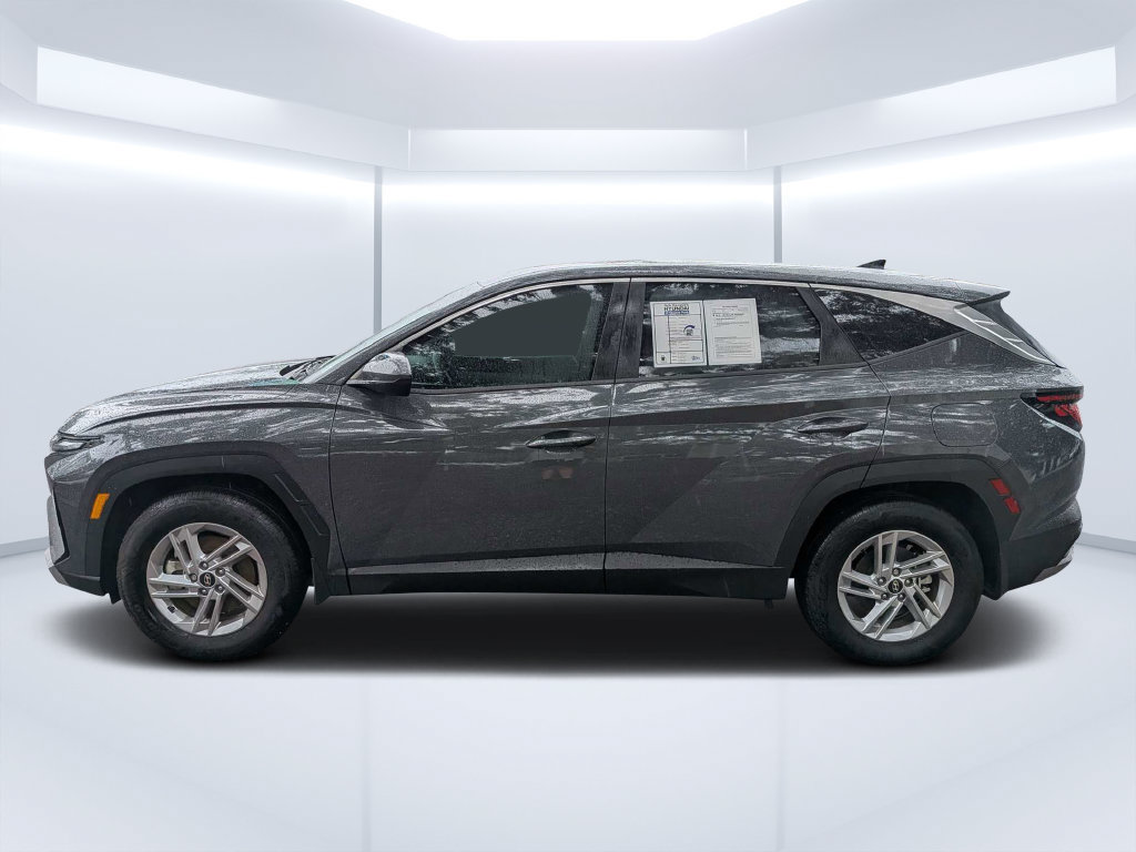 Used 2026 Hyundai Tucson SE FWD image 8