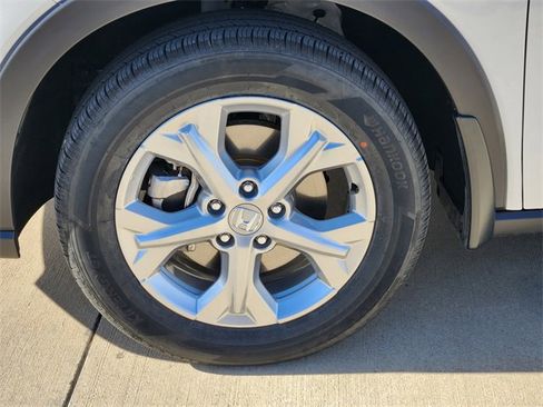Used 2024 Honda HR-V LX image 12