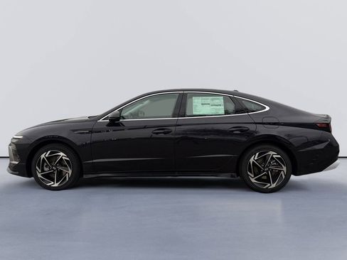 New 2026 Hyundai Sonata SEL FWD image 6