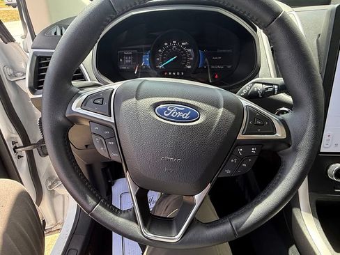 Certified 2024 Ford Edge SEL w/ Convenience Package AWD/4WD image 25