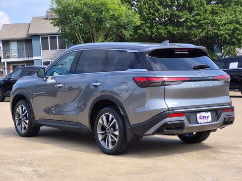 Used 2023 INFINITI QX60 Luxe w/ Cargo Package FWD image 6