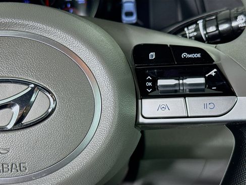 Used 2023 Hyundai Elantra SEL w/ Preferred Accessory Package FWD image 14