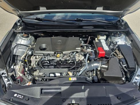 Used 2023 Toyota Camry SE image 17