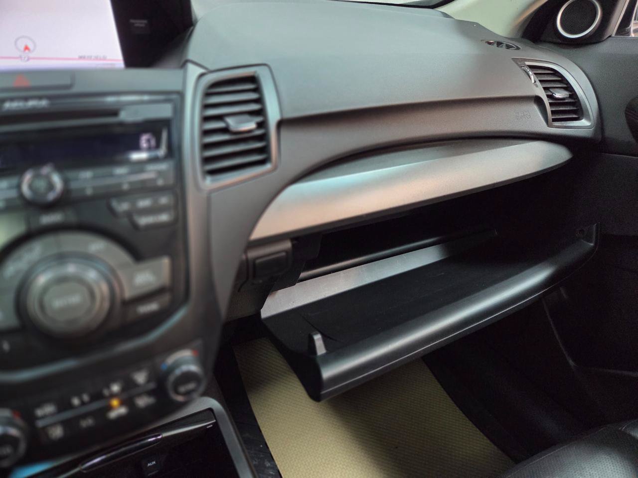 Used 2015 Acura RDX w/ Technology Package AWD/4WD image 22