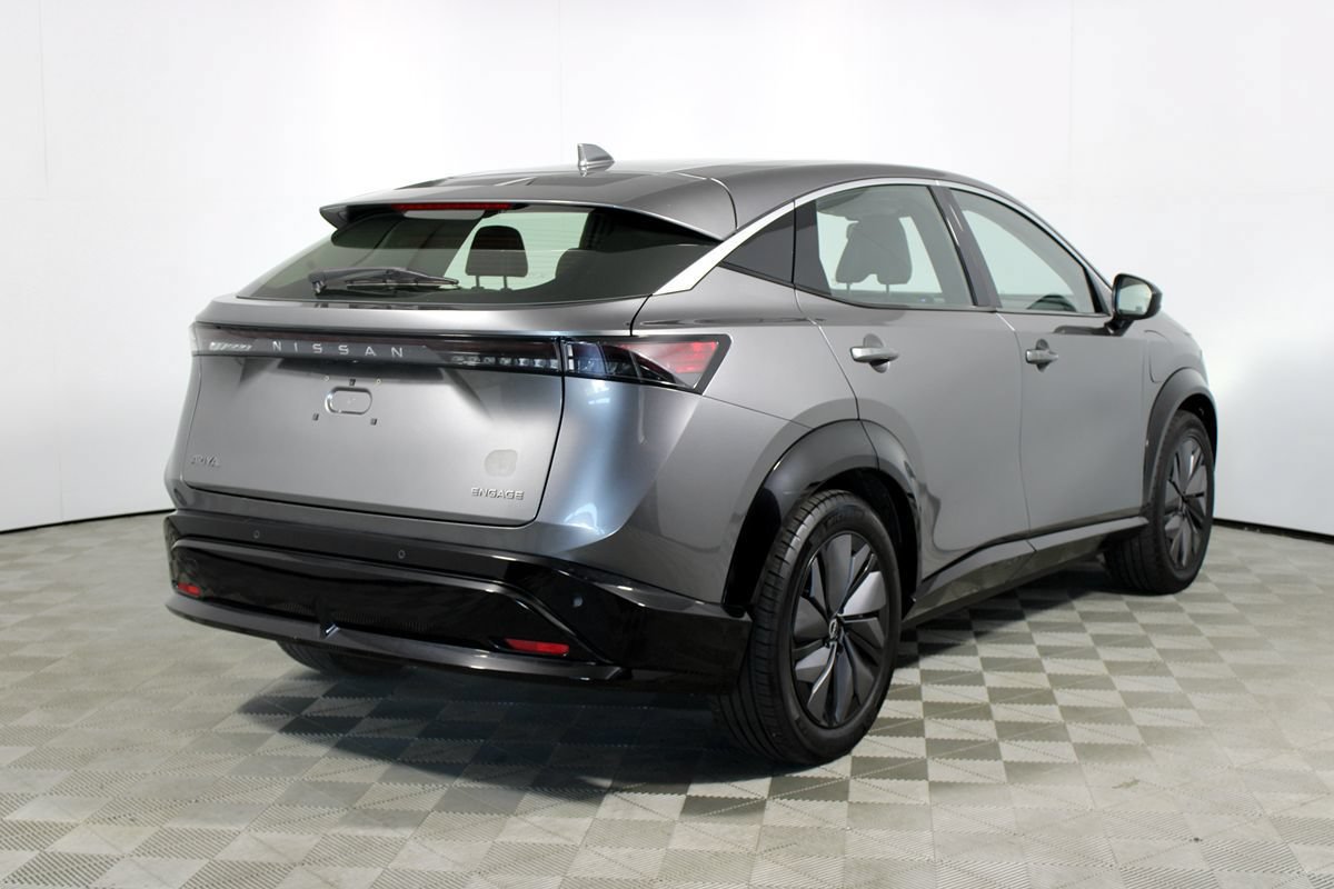 Used 2023 Nissan Ariya FWD image 31